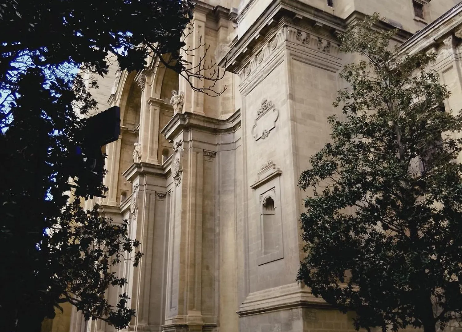 Precioso Estudio En El Corazon De Granada