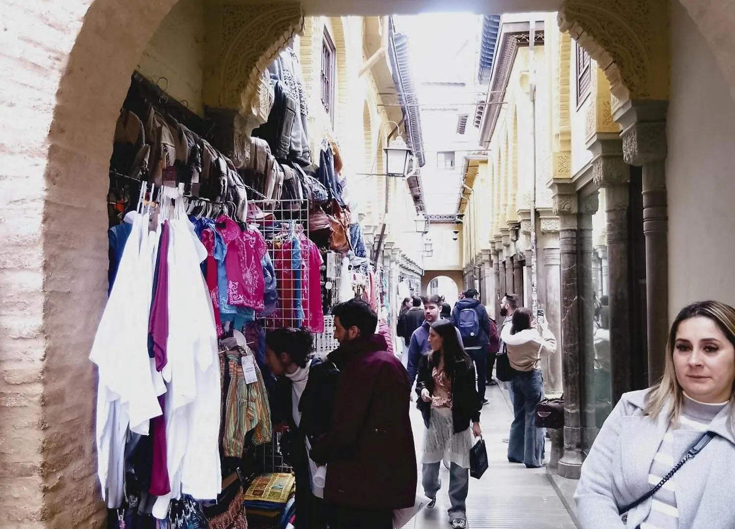 Precioso Estudio En El Corazon De Granada Spain