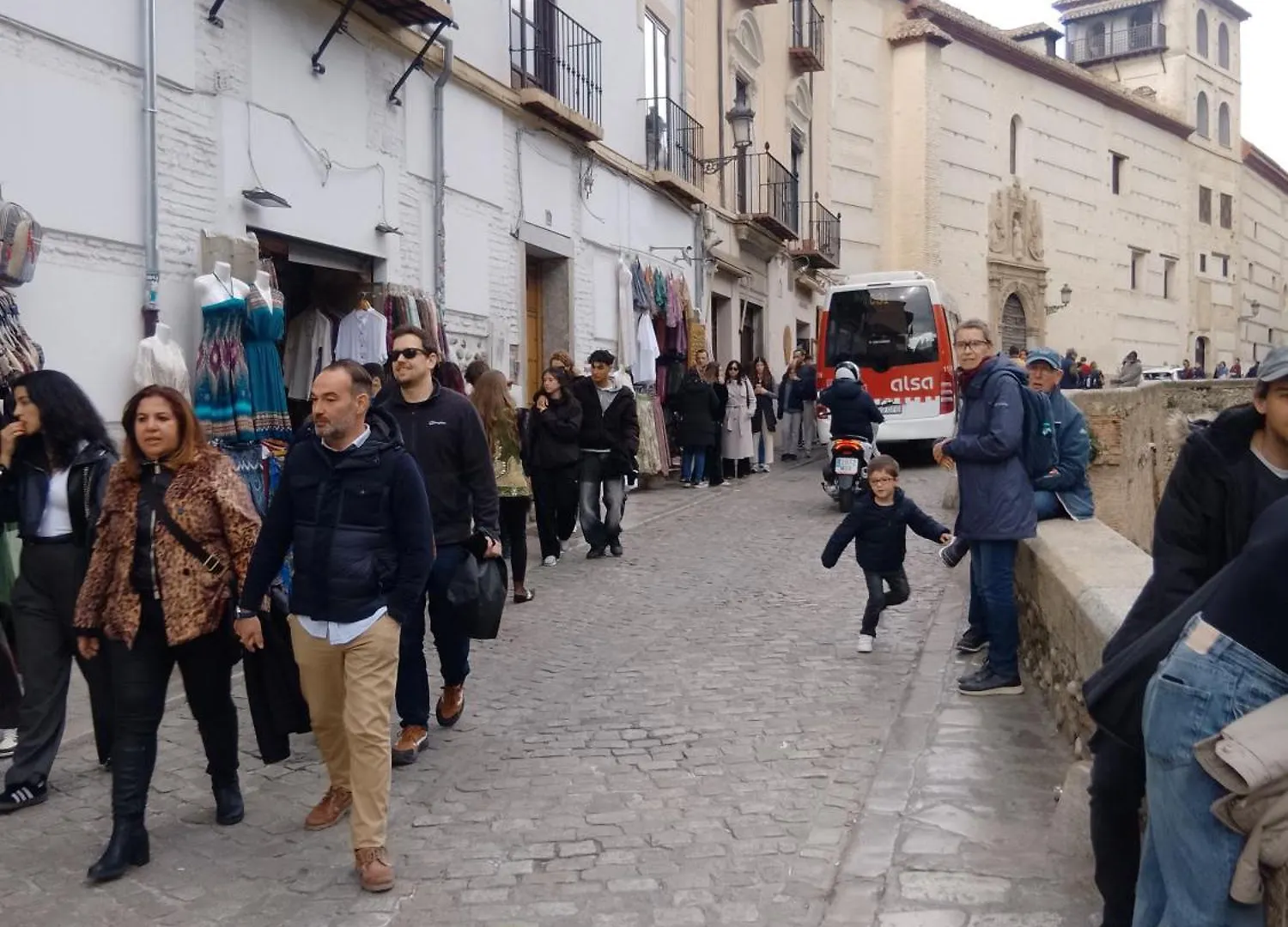 Precioso Estudio En El Corazon De Granada 0*,